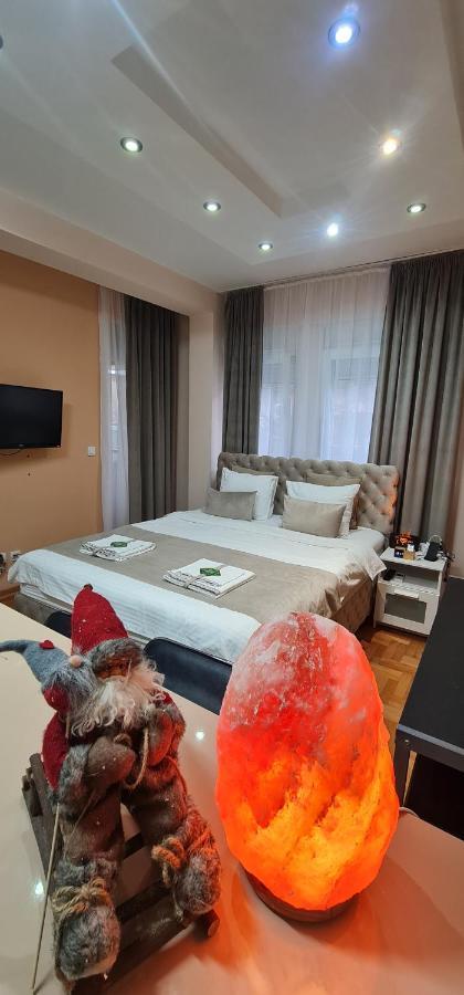 Design Apartment Business Lux 4 Star "Rio" Completely Business Lux Place In The City Center & Free Included Industry Optical Wifi & Netflix & Keyless Code Entry & Full Smart App & Kitchen & Washing Machine & Wide Terrace & Secure 2 Parking Place Ćuprija Exterior foto