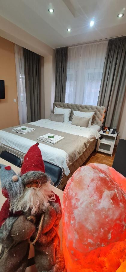 Design Apartment Business Lux 4 Star "Rio" Completely Business Lux Place In The City Center & Free Included Industry Optical Wifi & Netflix & Keyless Code Entry & Full Smart App & Kitchen & Washing Machine & Wide Terrace & Secure 2 Parking Place Ćuprija Exterior foto